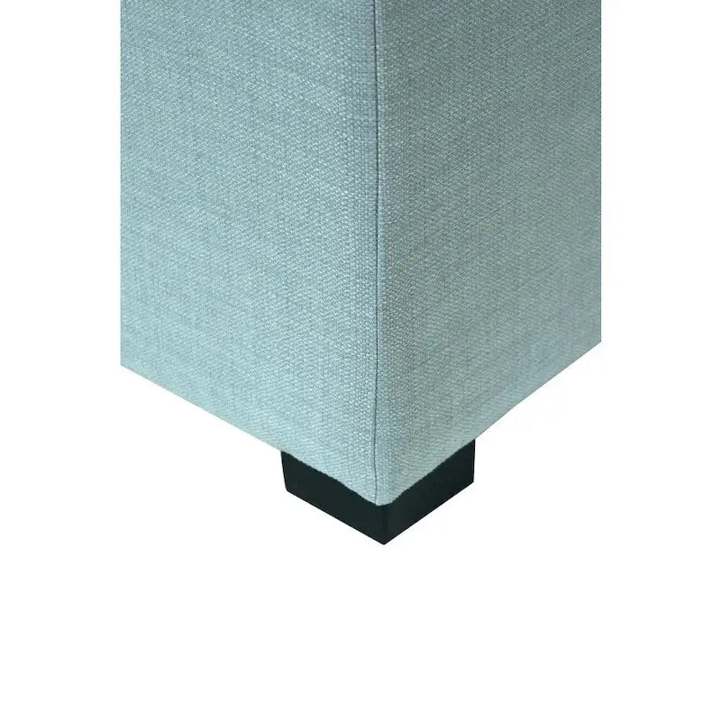 Pouf carré capitonné à 4 boutons de couleur unie