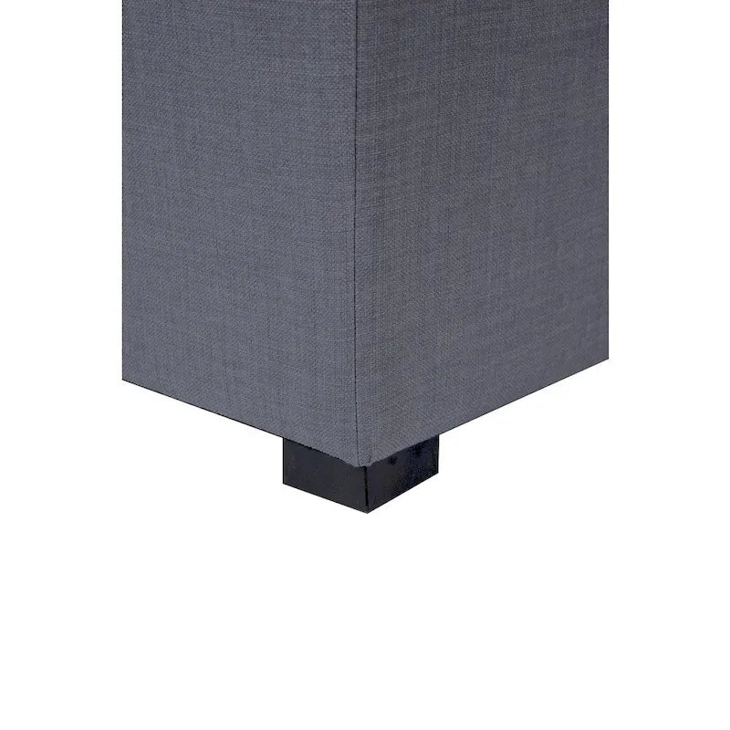 Pouf carré capitonné à 4 boutons de couleur unie