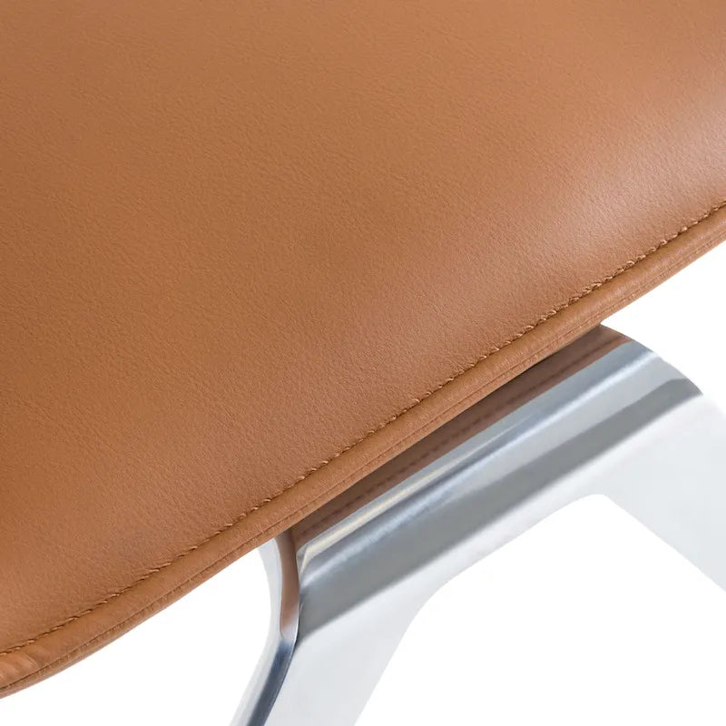 Chaise de bureau moderne en cuir végétalien camel